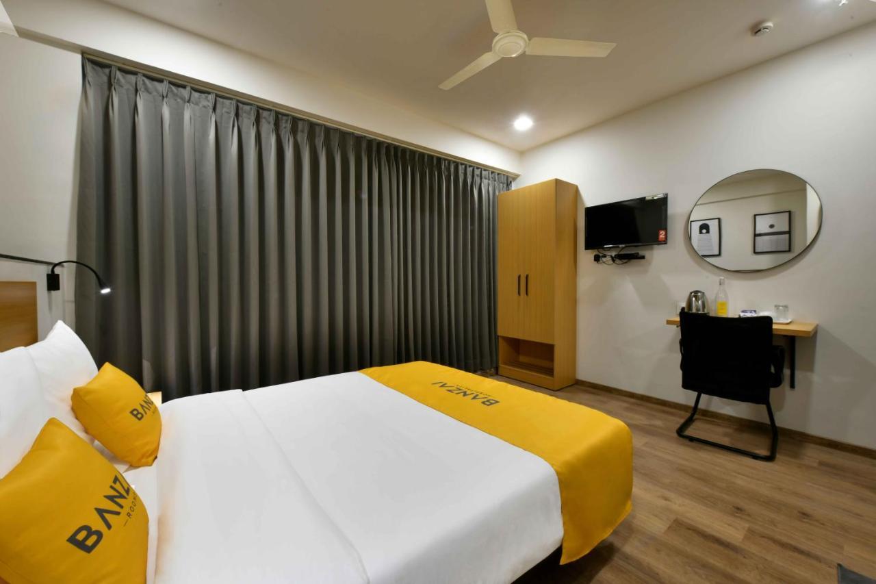 Banzai Rooms 나식 외부 사진