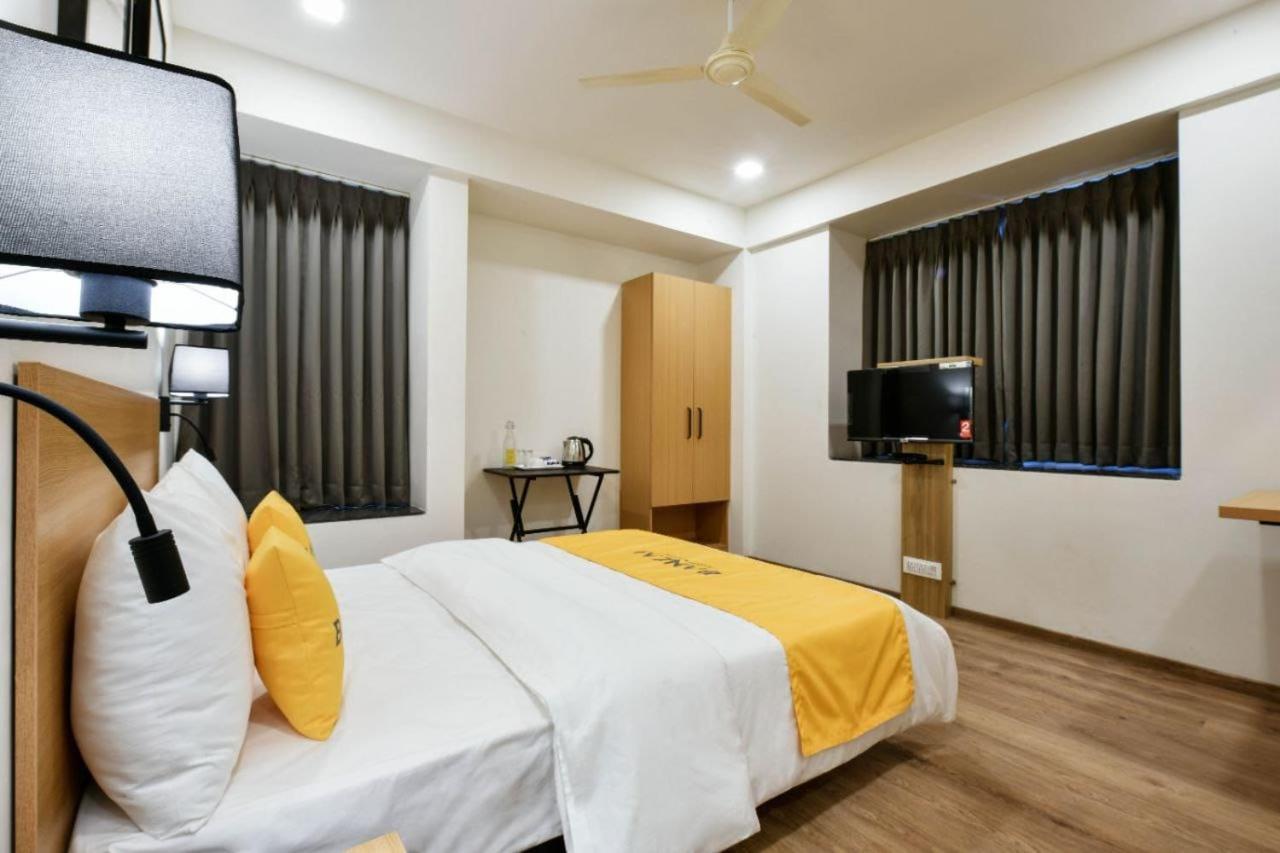 Banzai Rooms 나식 외부 사진