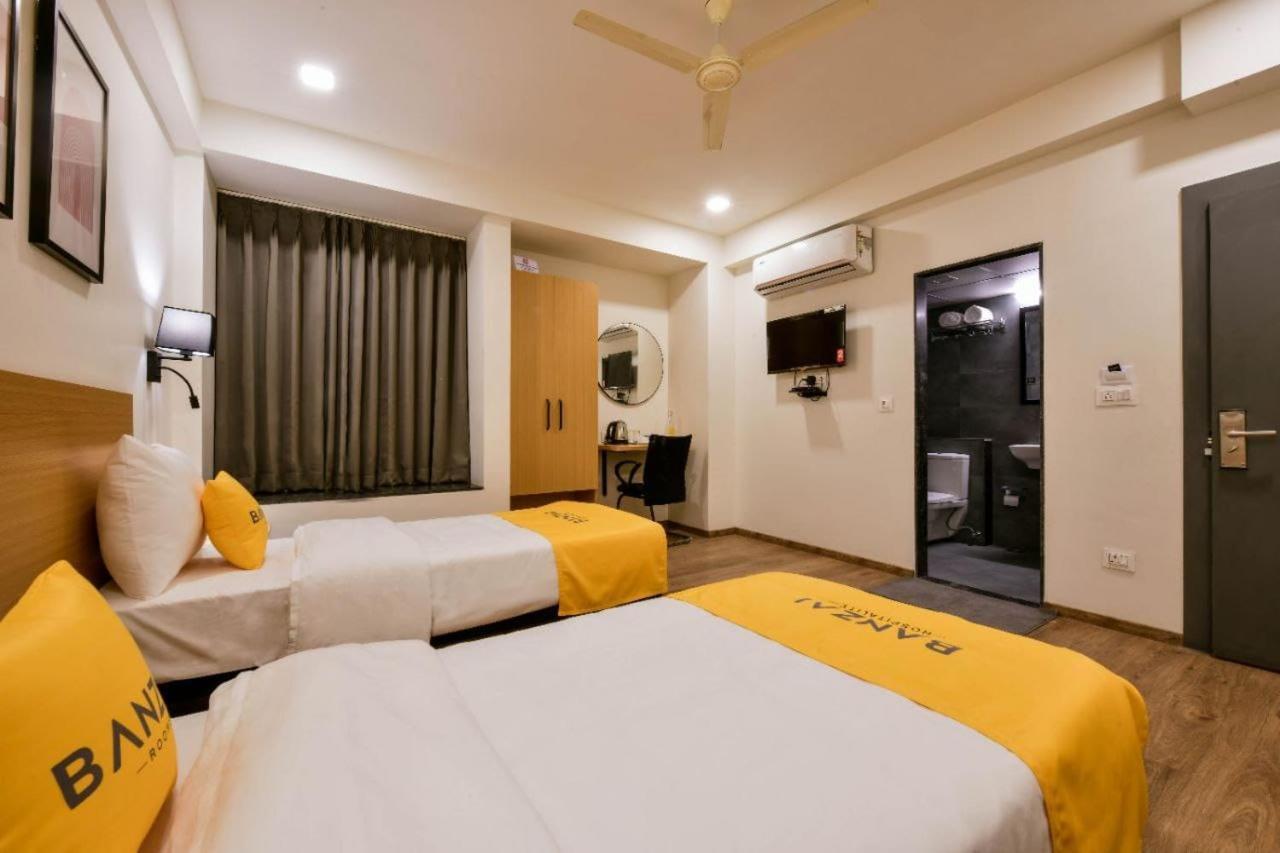 Banzai Rooms 나식 외부 사진