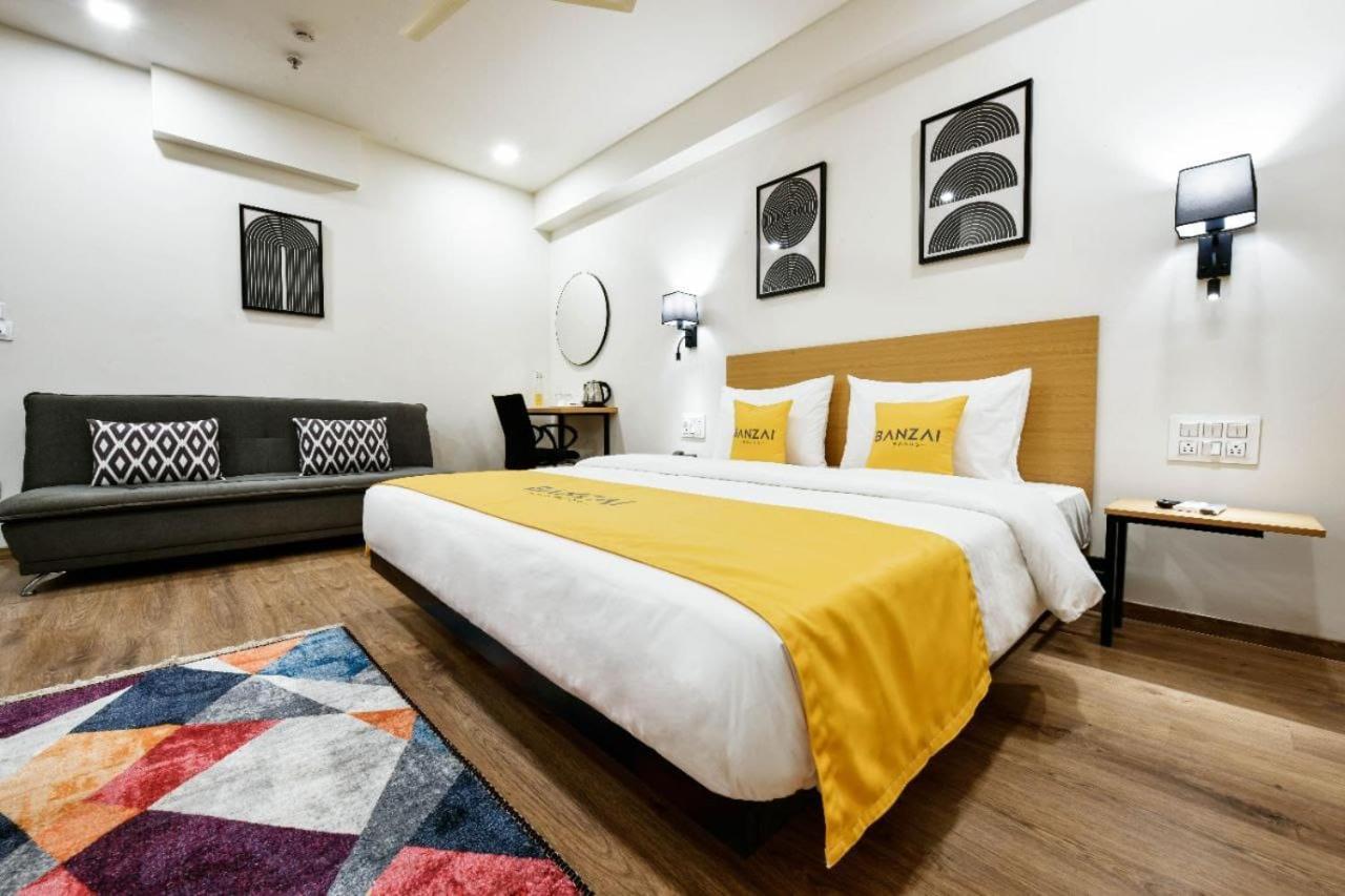 Banzai Rooms 나식 외부 사진