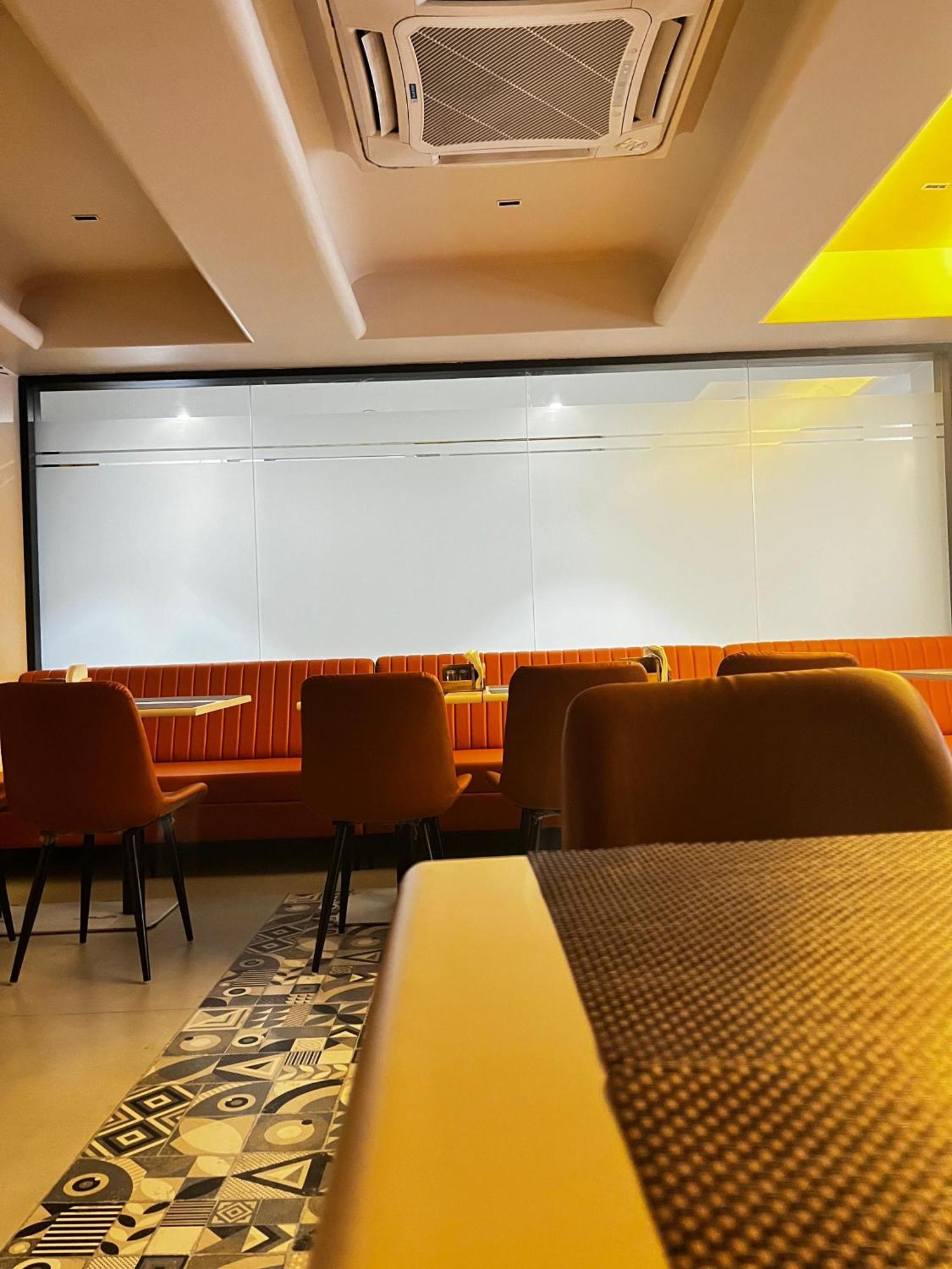 Banzai Rooms 나식 외부 사진